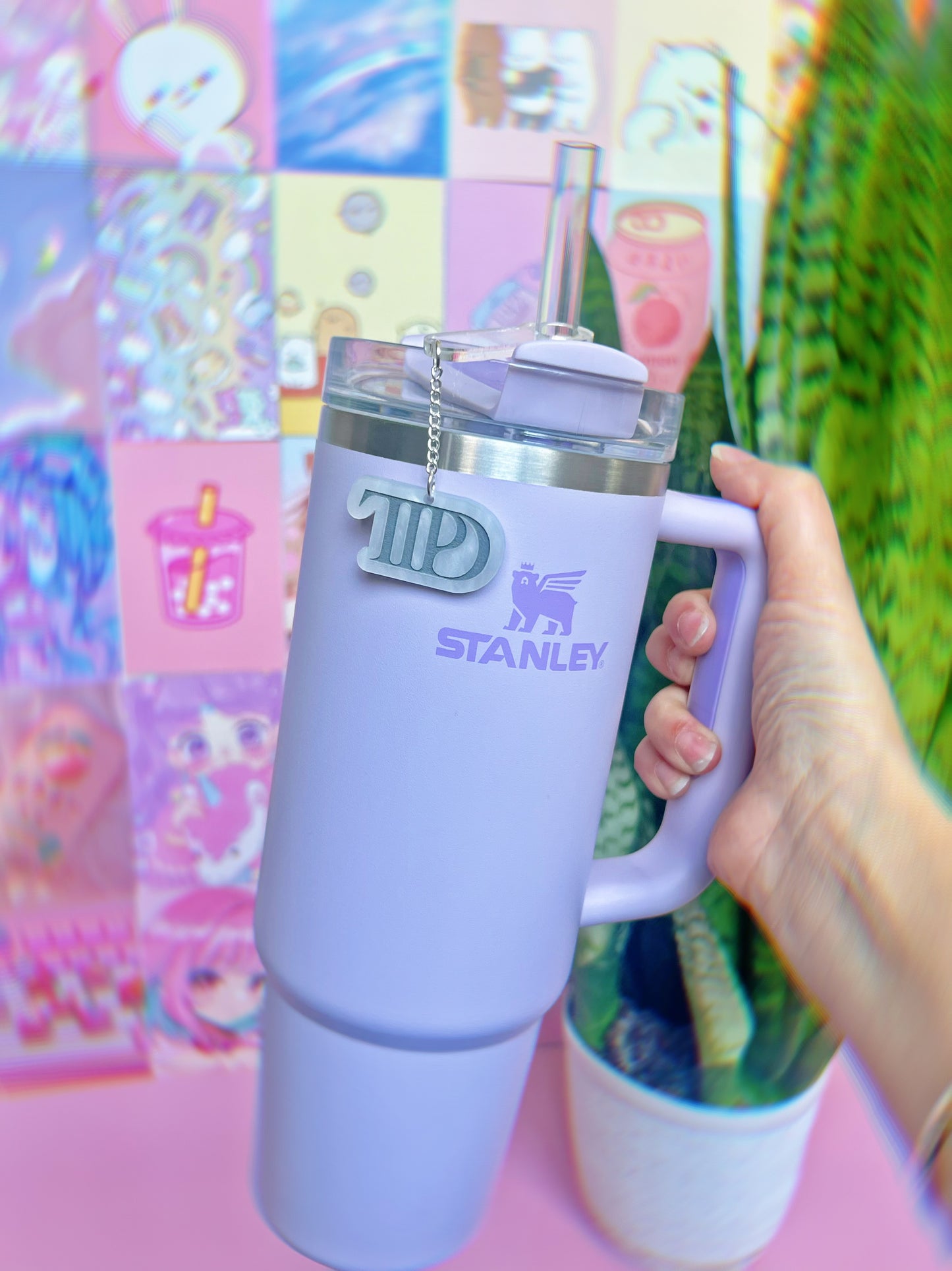 The Poets Pearl White & Gray Tumbler Cup Charms