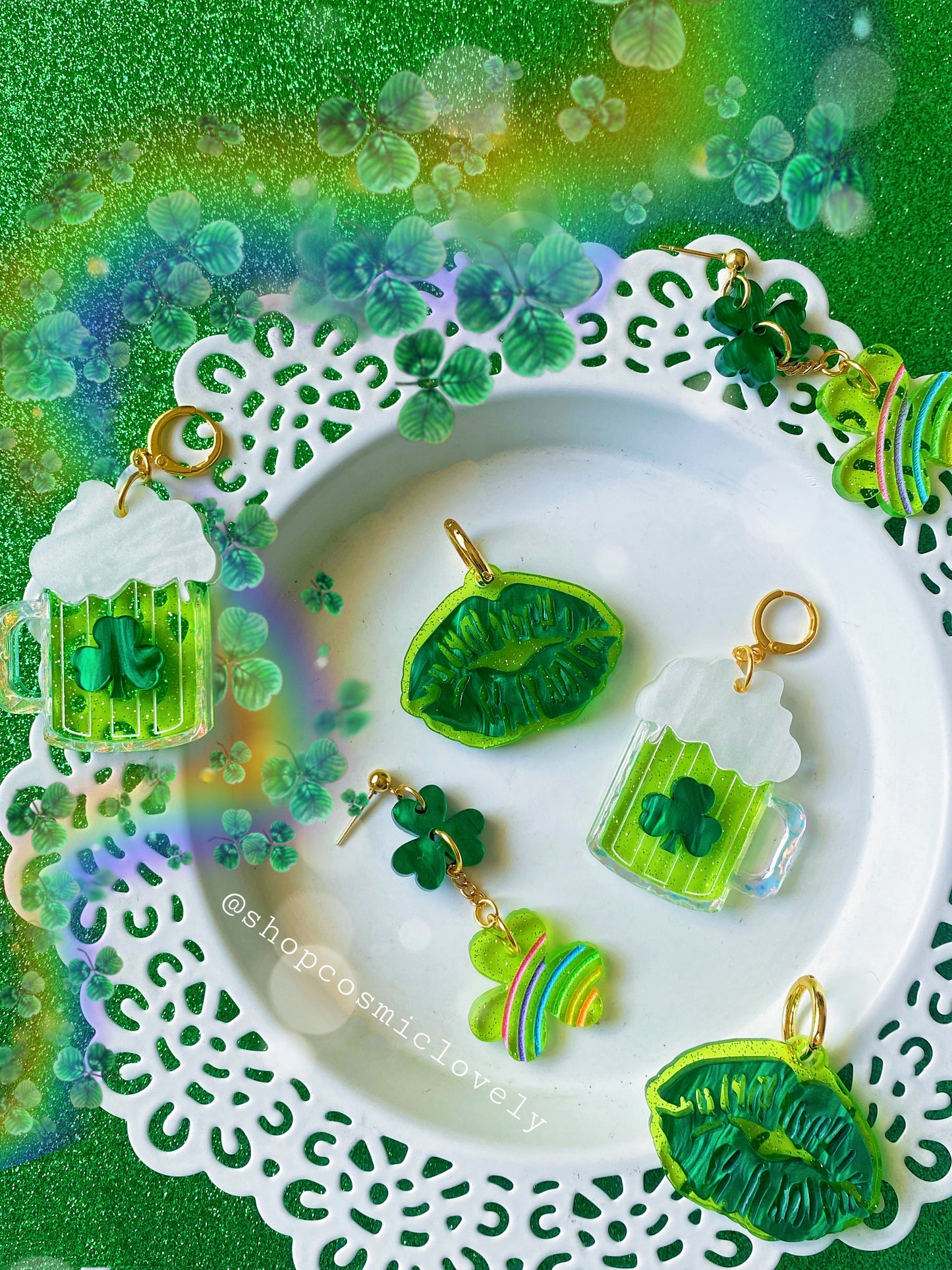 Kiss Me! St. Patricks Day Earrings