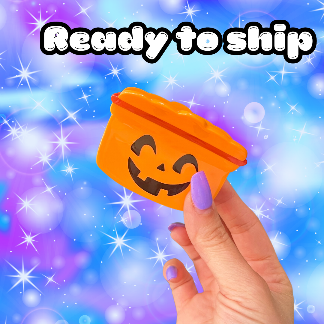 HALLOWEEN BUCKET PUMPKIN HAIR CLAW - READY TO SHIP